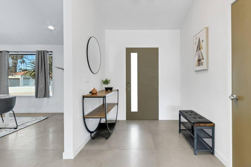 Ferienhaus Prime Location! Hidden Oasis 4 Bedroom 10 Min To Strip *